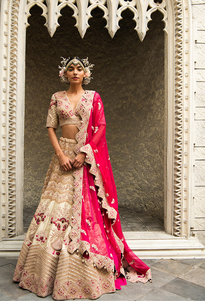Buy Bridal Lehenga Choli - Heavy Viscose Cream & Pink Lehenga Choli –  Empress Clothing
